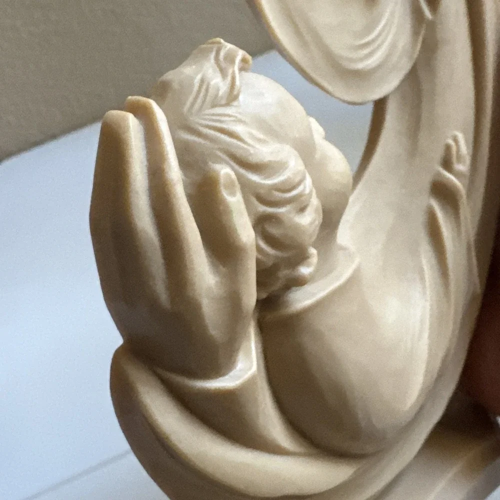 Vintage Mary and Baby Jesus Molded Plastic Figurine Free Standing - Wall Hanging